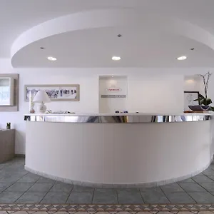 Ambrosio La Corte Otel